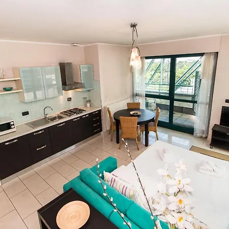 Vanchiglietta Terrace *